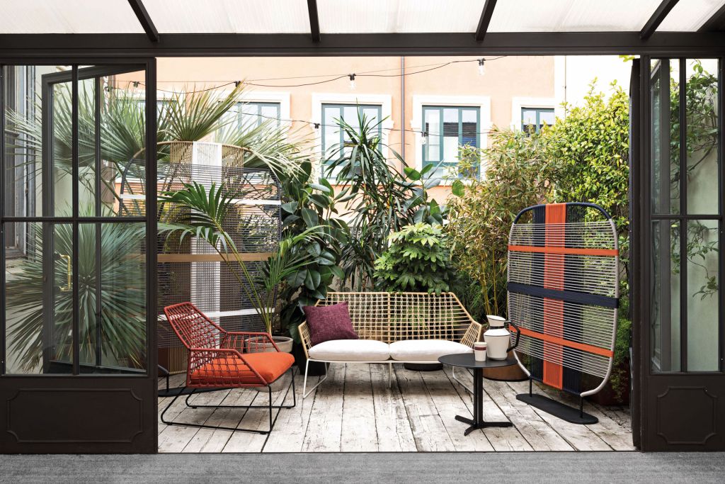 amb_outdoor_saba01